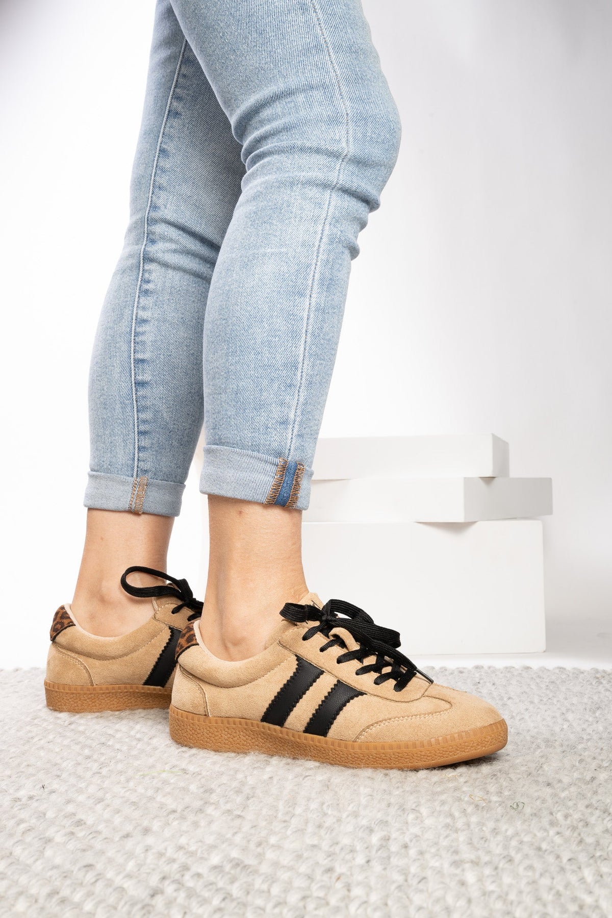 Heads Up Camel Sneakers - Desert Sunday