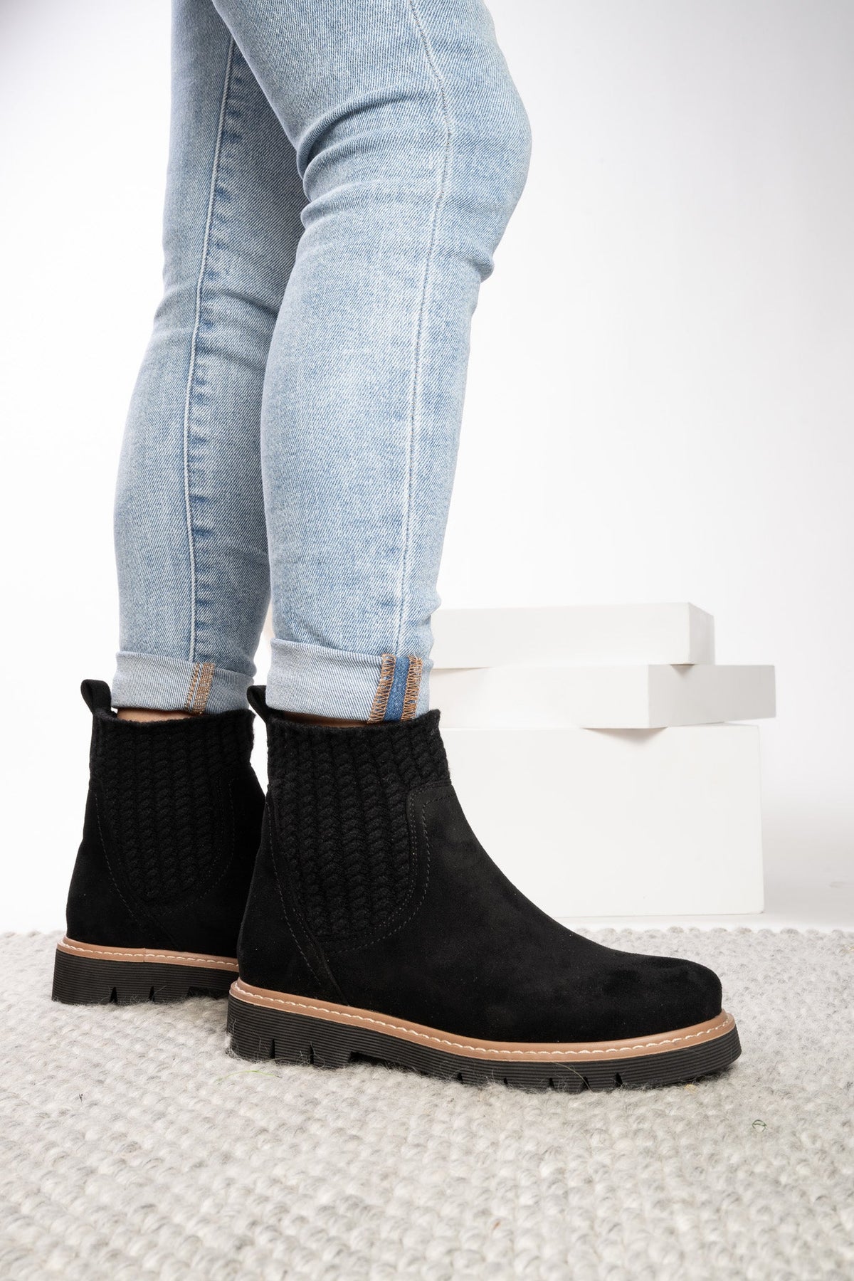 Keep Me Warm Boot In Black - Desert Sunday