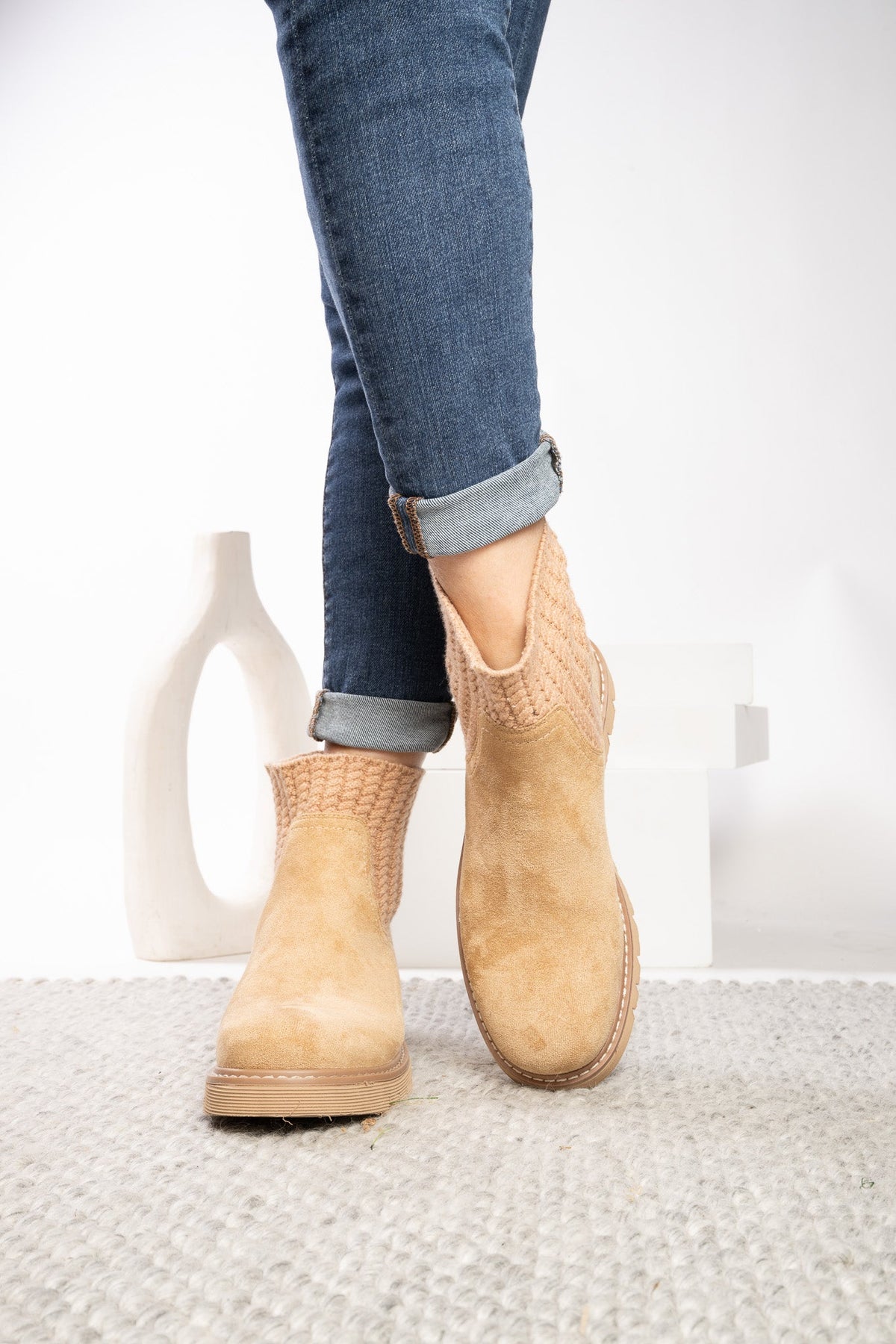 Keep Me Warm Boot In Taupe - Desert Sunday