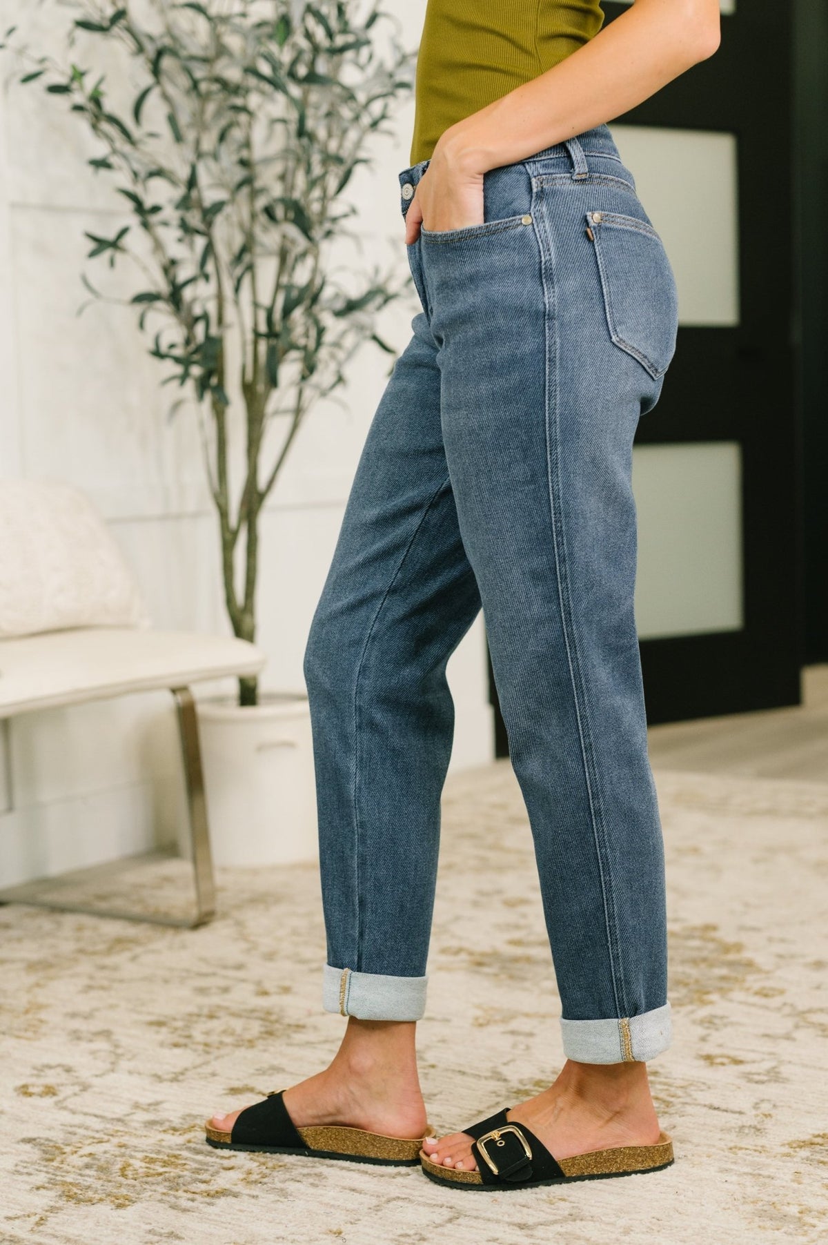Shane Mid Rise Billie Boyfriend Jean in Dark Cozy Indigo - Desert Sunday