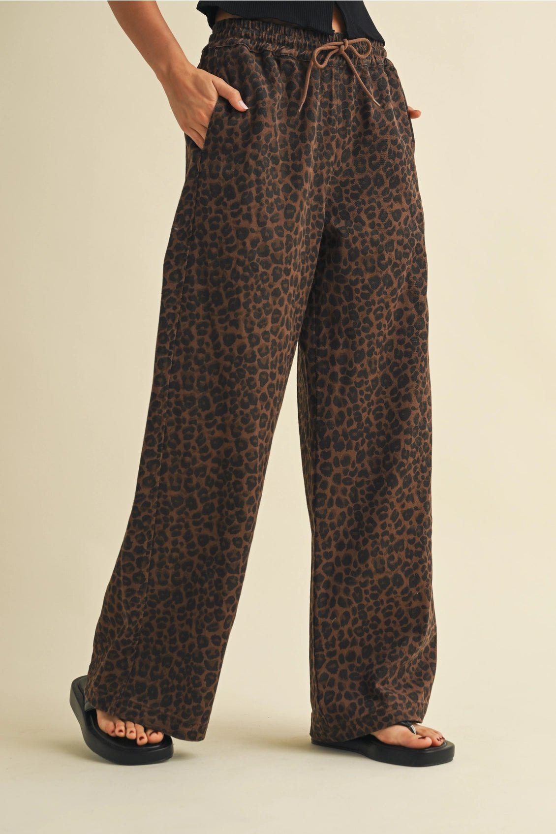 Stylish Leopard Print Trousers - Desert Sunday