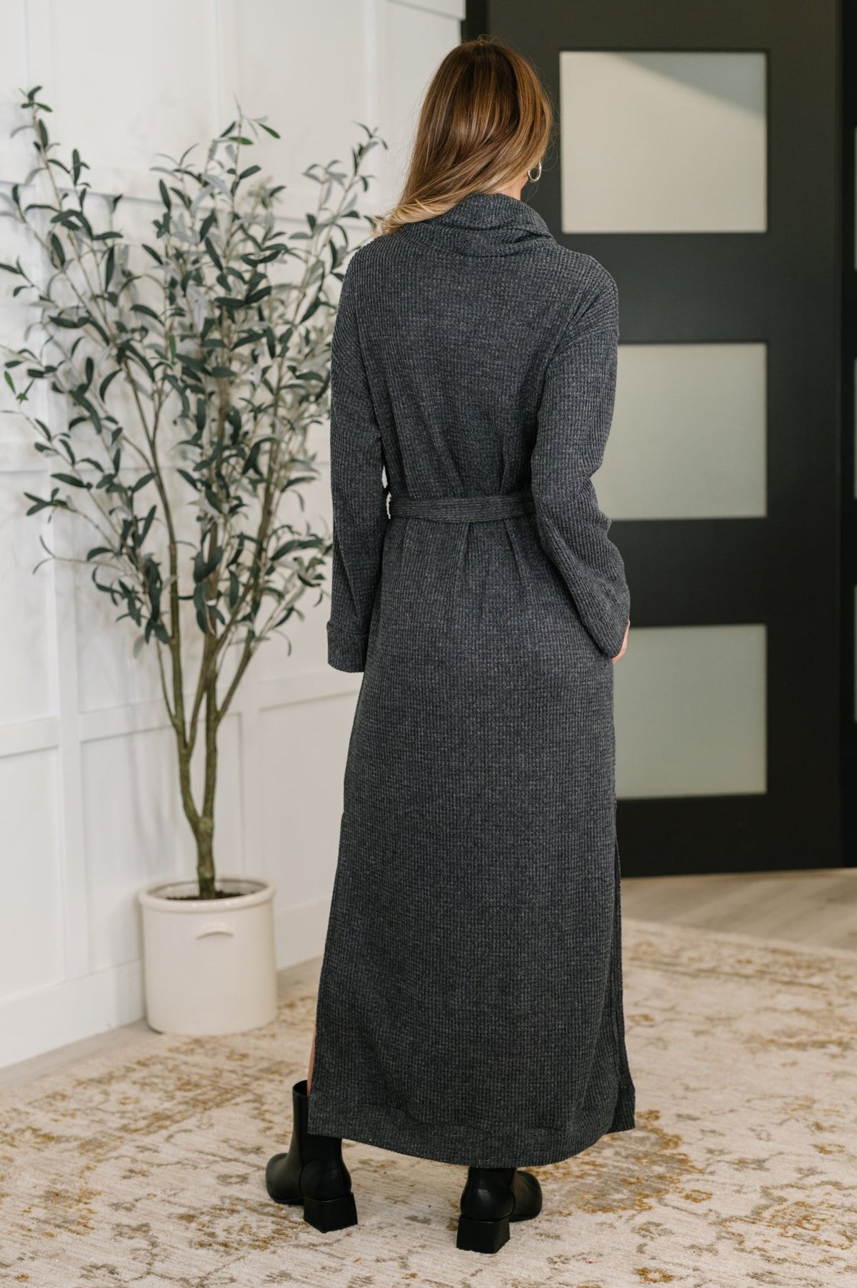 Travel Plush Knit Dress in Charcoal - Desert Sunday