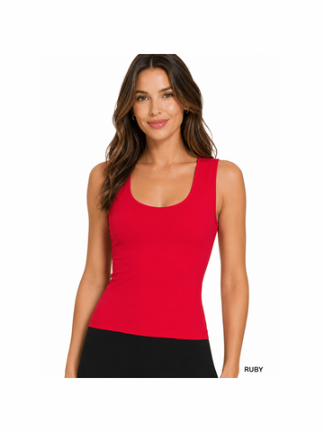 U neck Seamless Cropped Tank in Red