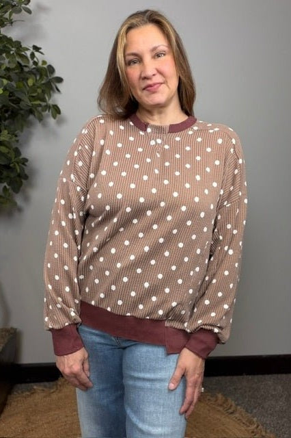 Cozy Dots Ribbed Pullover in Caramel - Desert Sunday