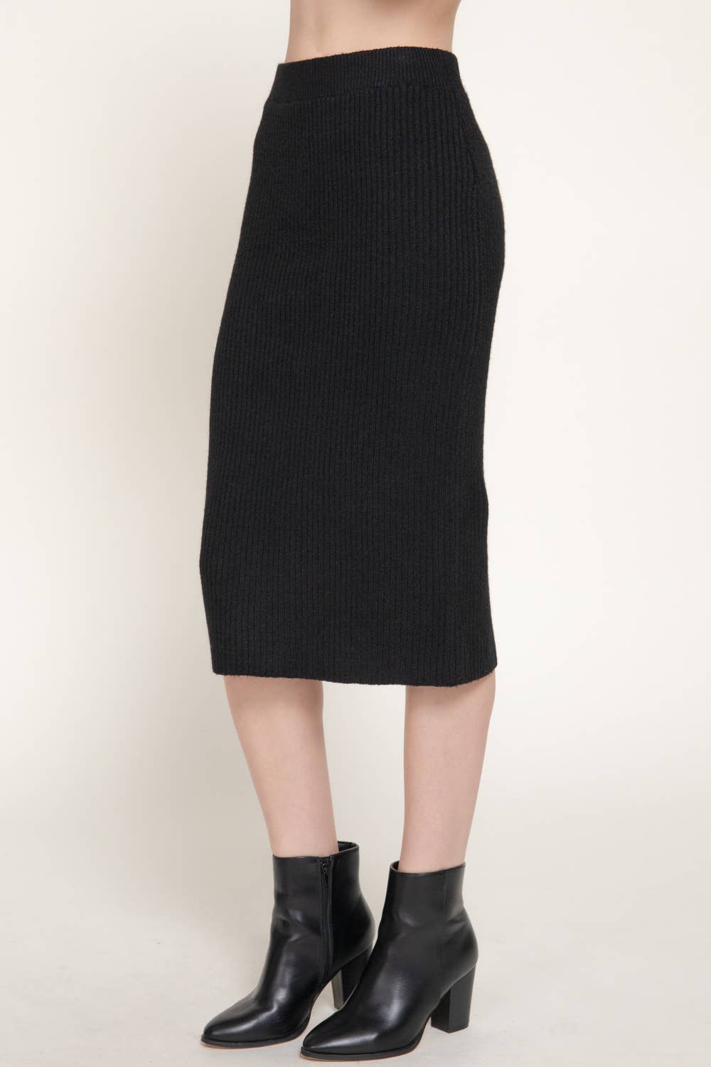 Everyday Ribbed Knit Midi Skirt – Black - Desert Sunday