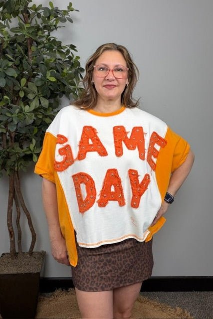 Game Day Glam Star Studded Graphic Tee - Desert Sunday