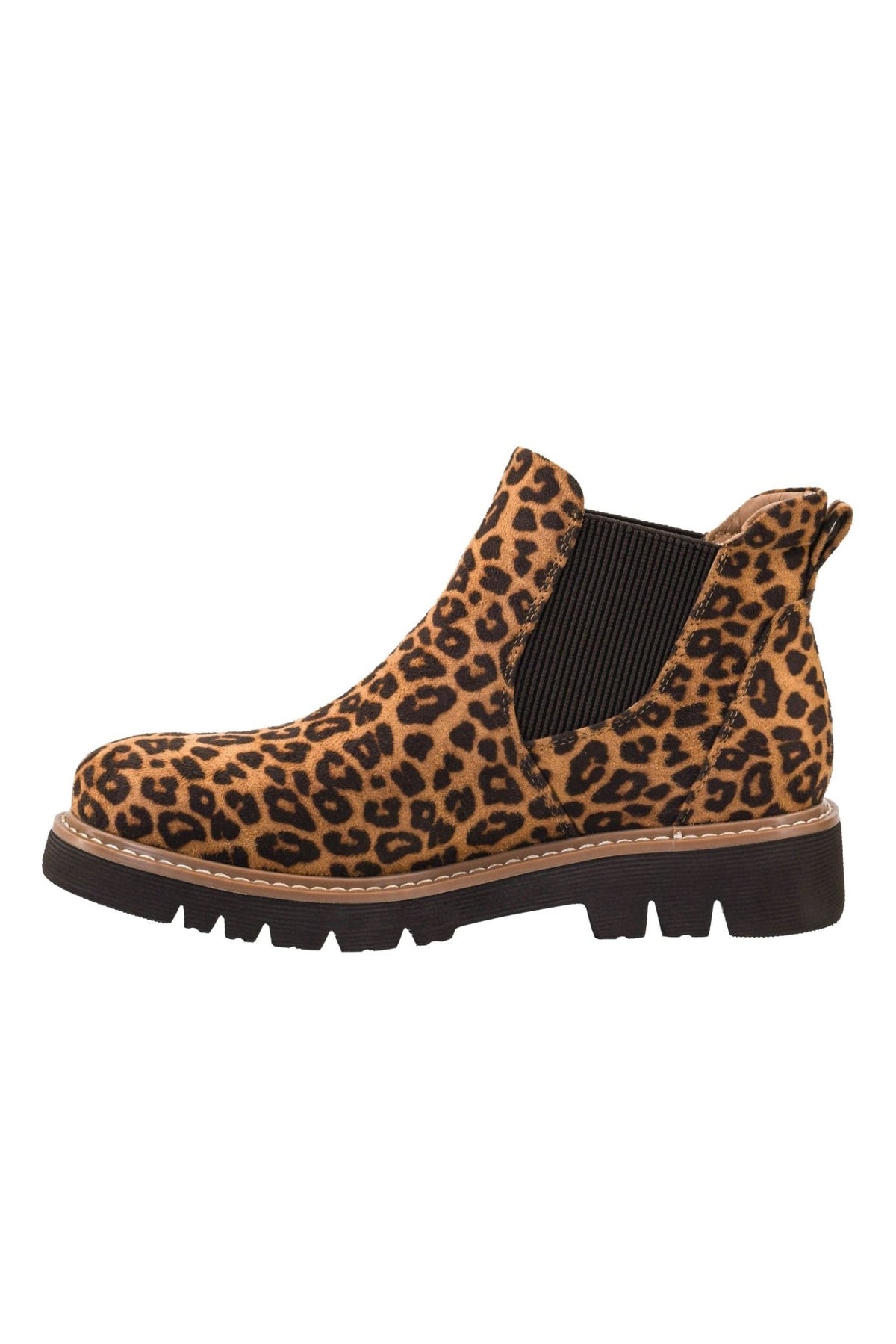 It's Chilly In Leopard Boot - Desert Sunday