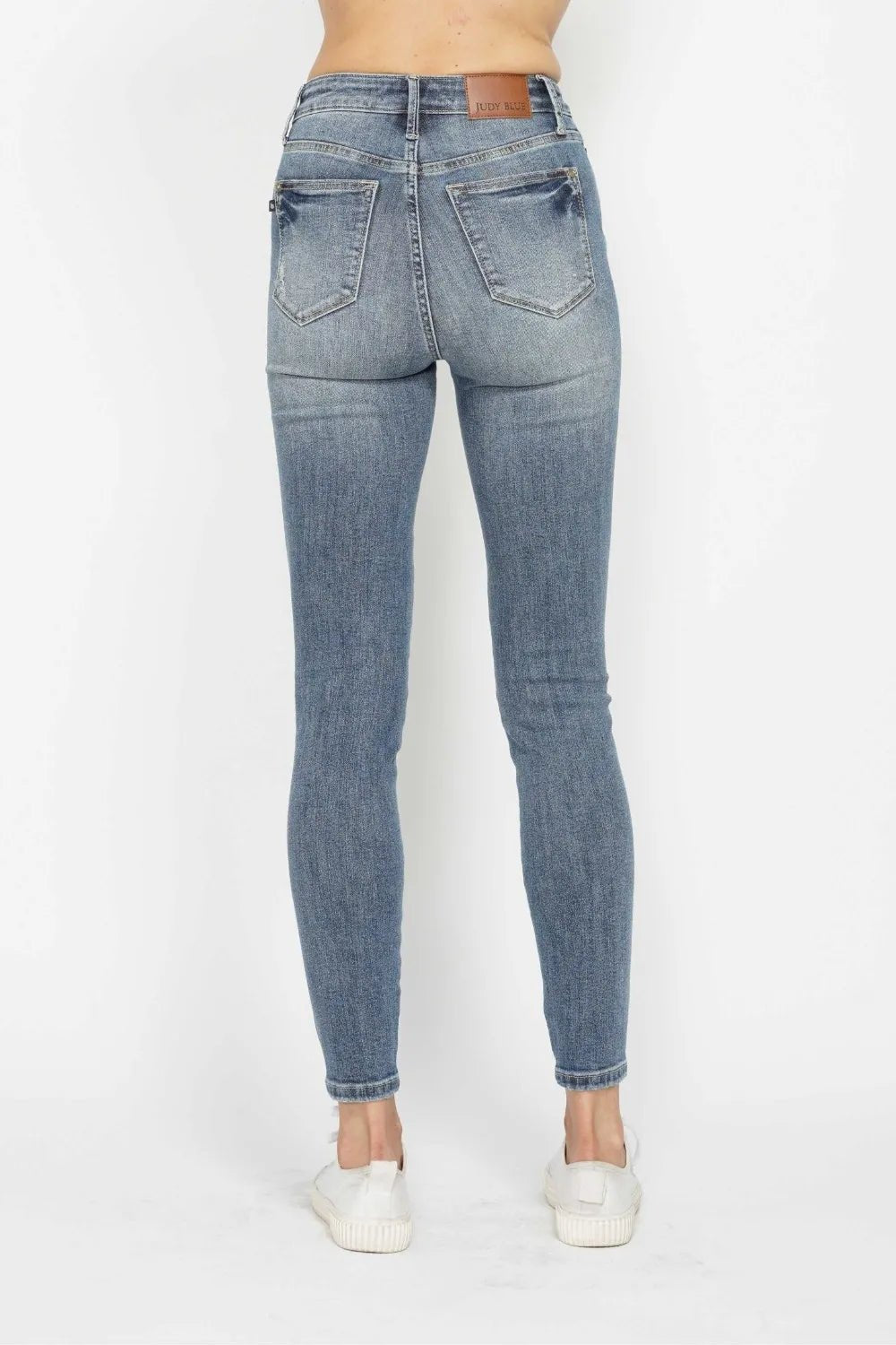 Judy Blue Full Size Tummy Control Contrast Wash Skinny Jeans - Desert Sunday