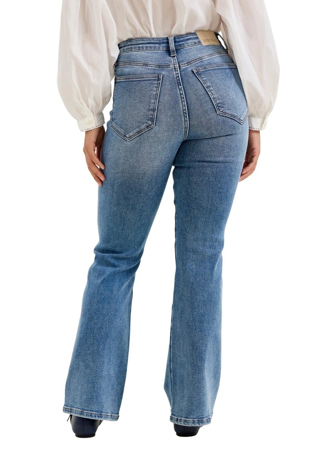 Judy Blues Daisy Tummy Control Jeans In Light Wash - Desert Sunday