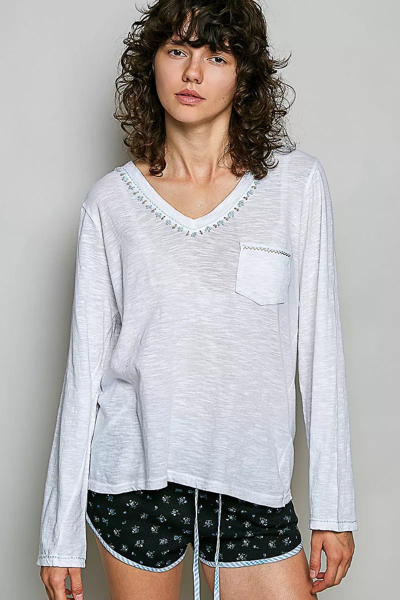 POL Contrast Hand-Stitch V-Neck Lightweight Knit Long Sleeve Top - Desert Sunday