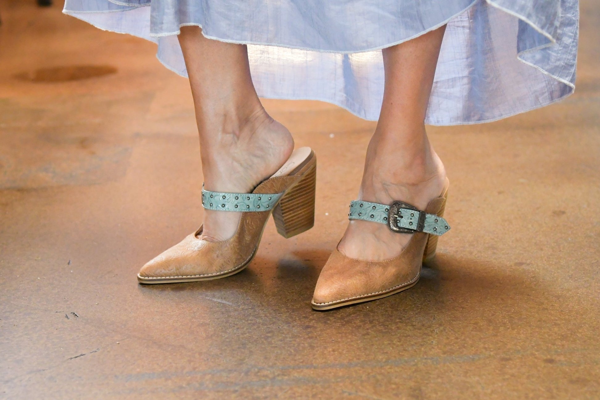 Saddle Up Mule Heel - Desert Sunday