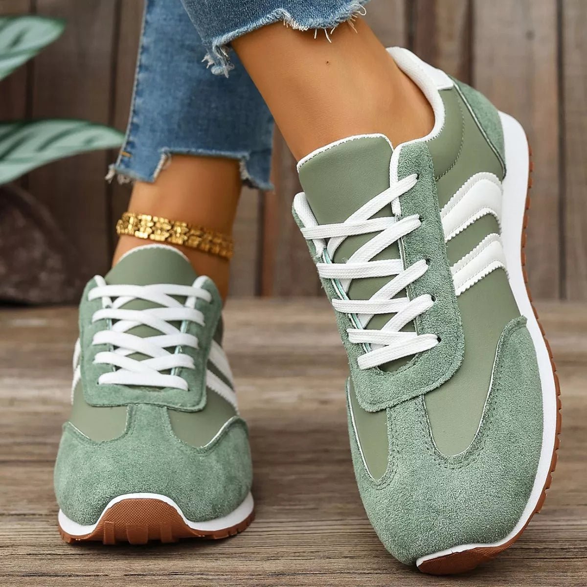 Striped Lace-Up Casual Sneakers - Desert Sunday